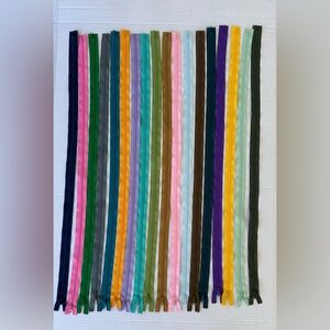 27” Colorful Assorted Zippers